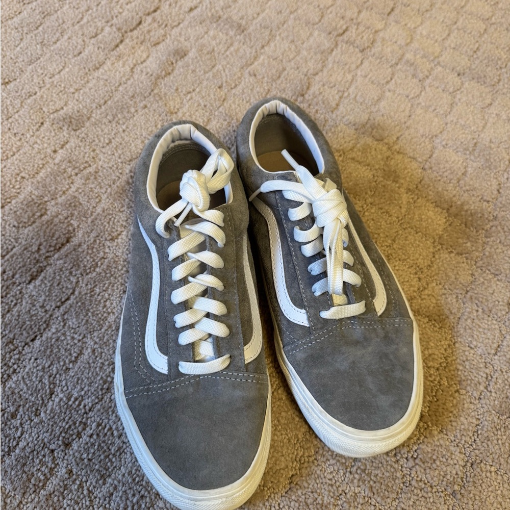 Men's Gray Sneakers